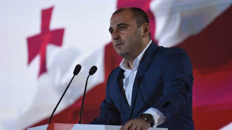 В Грузии партия Саакашвили заявила о нападении «титушек» на свой офис