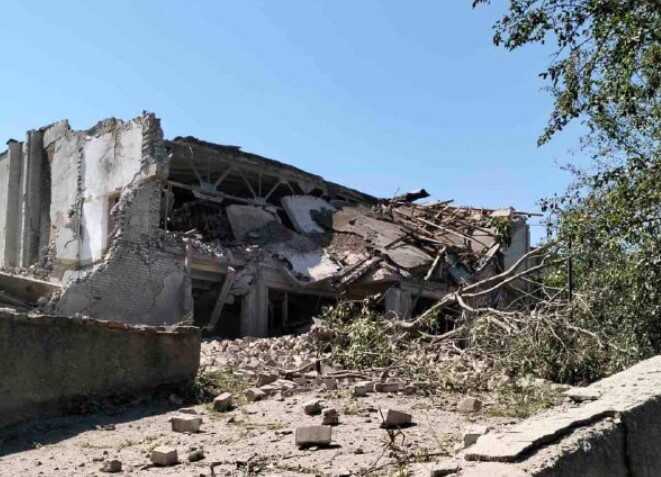 In the Kherson region, a missile strike by the occupiers destroyed the House of Culture