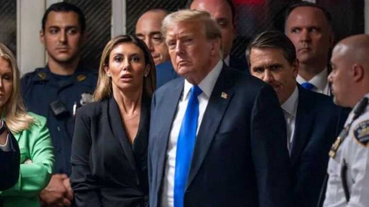 Экс-президент Трамп стал жертвой политического избирательного преследования, – адвокат Алина Хабба