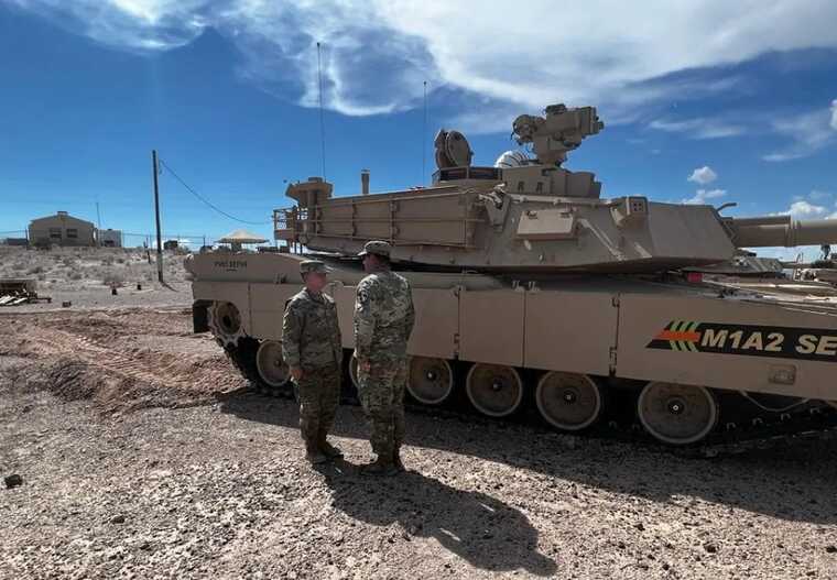    :    Abrams M1E3