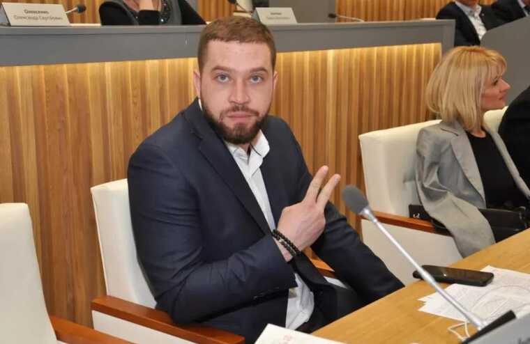 Депутата Полтавского облсовета Смирнова за присвоение средств приговорили к 5 годам