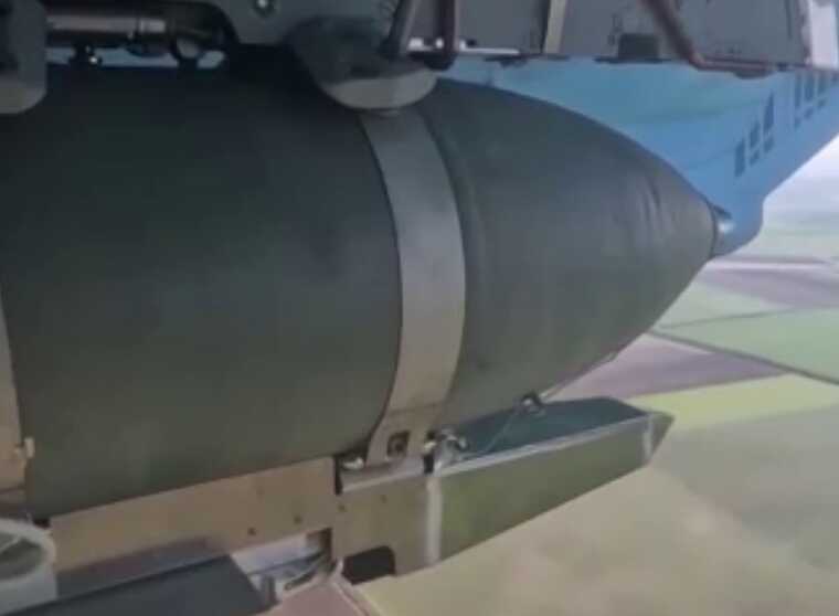 Украина разрабатывает модуль планирования и коррекции авиабомб, - Голубцов