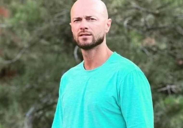 Влад Яма розповів, де бере гроші після втечі з України