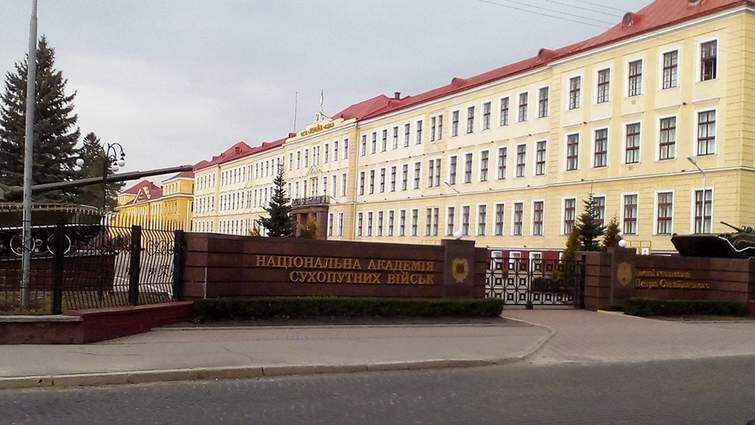 Во Львове за избиение подчиненных задержали майора военной академии