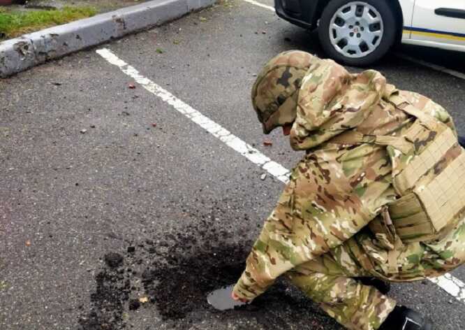В Киевской области после обстрела РФ обнаружили фрагменты кассетных суббоеприпасов