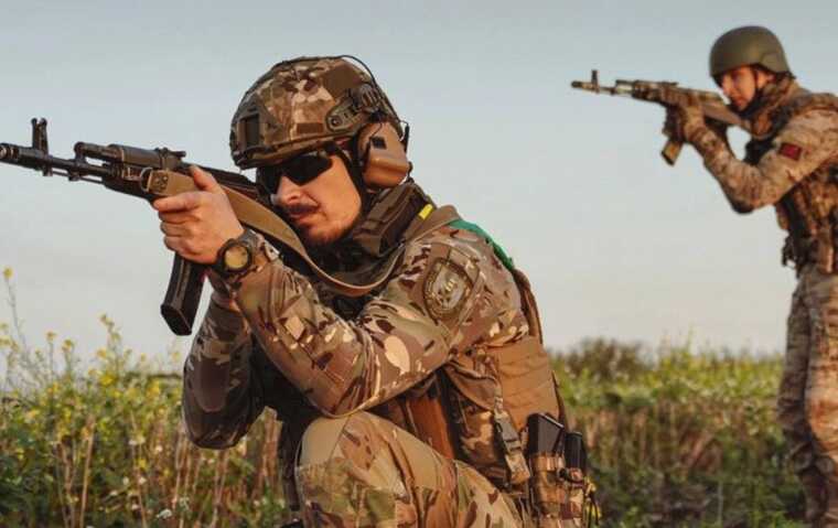 Border guards showed footage of the battle with the enemy in Vovchansk