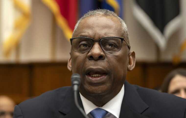 In addition to Patriot, Ukraine should receive other air defence systems, - Lloyd Austin