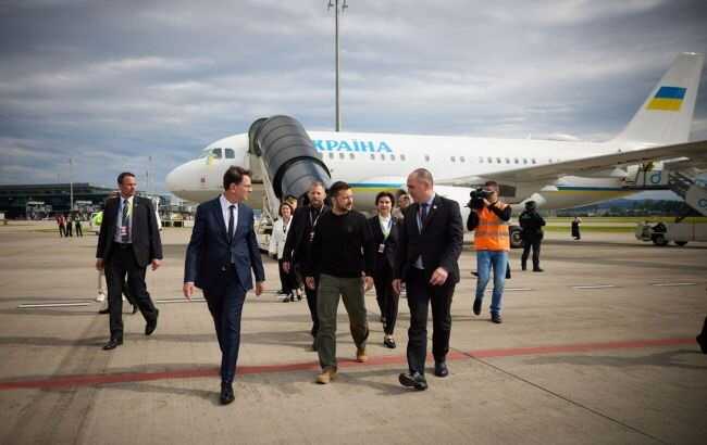 Zelenskyy arrived in Switzerland to participate in the Peace Summit