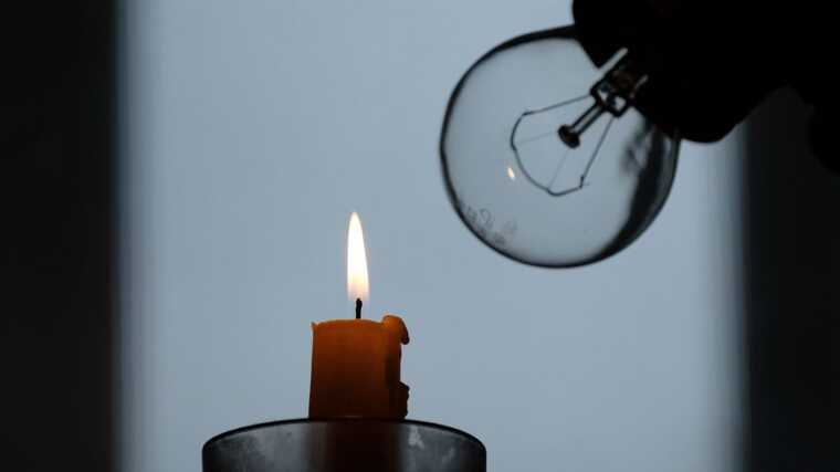 В "Укренерго" розповіли, чи будемо взимку сидіти у темряві по 20 годин