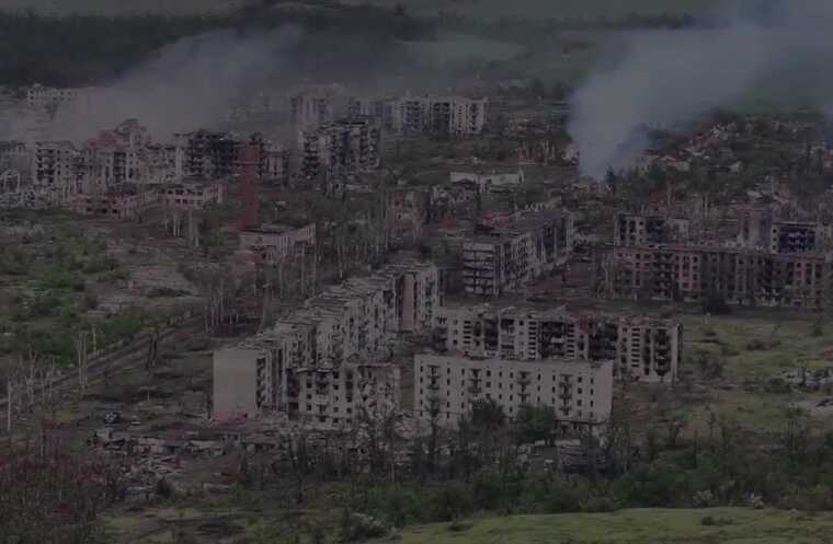 Военные из 225 ОШБ опубликовали видео разрушенного города Часов Яр