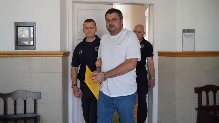 Ексгенералу СБУ Наумову ДБР оголосило підозру в підробці документів для сербського суду