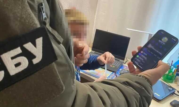 Як спецслужби РФ вербують українських підлітків, обіцяючи гроші та безкарність