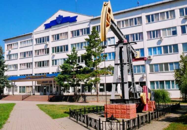 В Івано-Франківську в результаті атаки РФ пошкоджено Університет нафти і газу