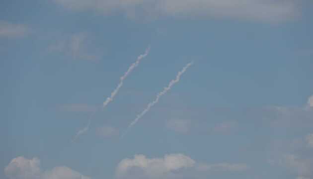 Explosions were heard in occupied Mariupol: the invaders’ air defence was working