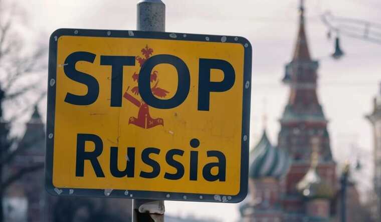 У РФ ухвалили рішення про примусову конвертацію валюти за грабіжницьким курсом