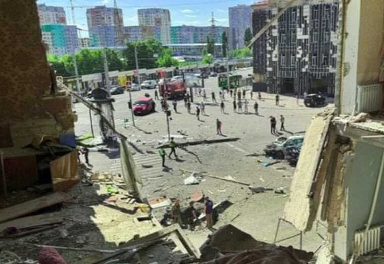 Оккупанты снова наносят удары КАБам по Харькову