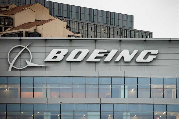 Проблема літаків Boeing: нідерландський літак був змушений повернутися на аеродром
