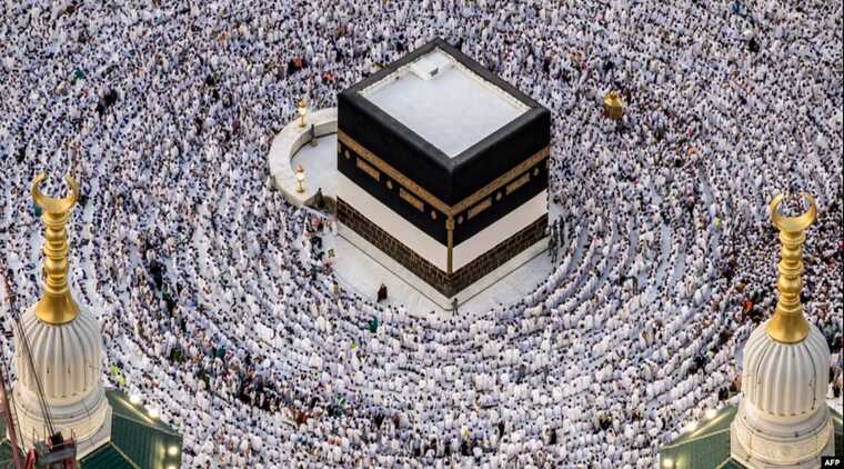 Під час паломництва до Мекки від спеки загинули понад 1000 людей