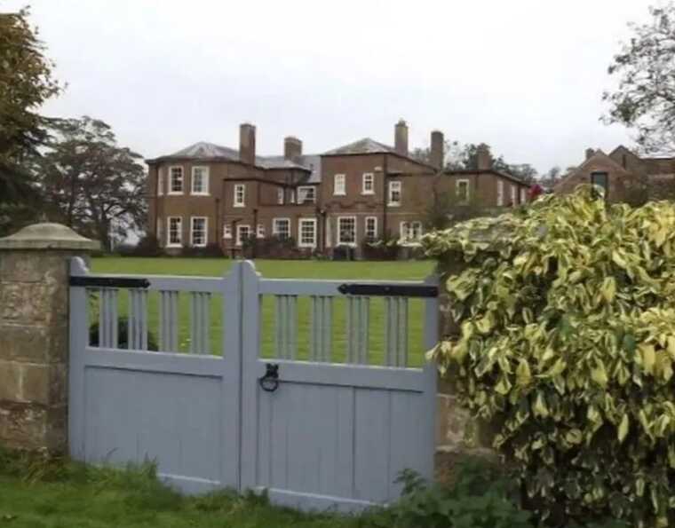 На територію будинку Ріші Сунака проникла група чоловіків: їх затримали