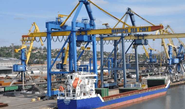 В порт оккупированного Мариуполя зашел уже четвертый танкер