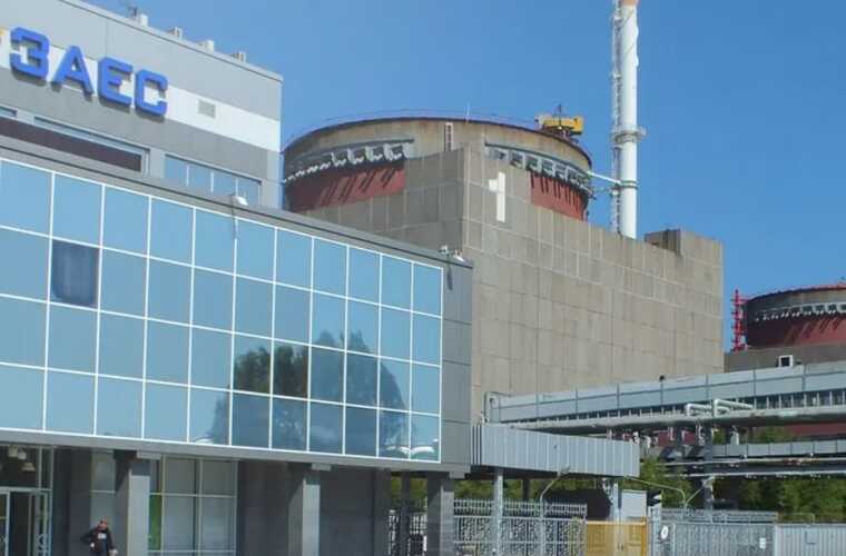 Загарбники грабують ЗАЕС: мародерити допомагає новий "начальник" із Москви