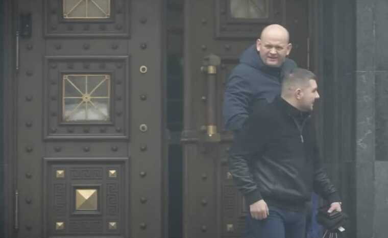 13 співробітників ОГП, котрі отримували подарунки, покарали доганами