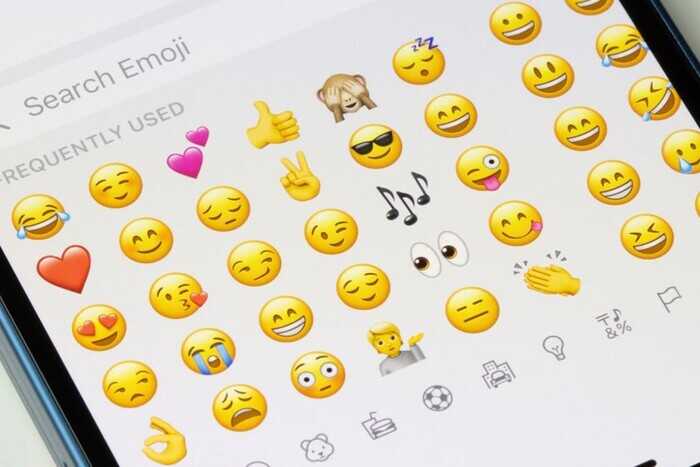 У РФ Рада з прав людини хоче ув’язнювати громадян за емодзі