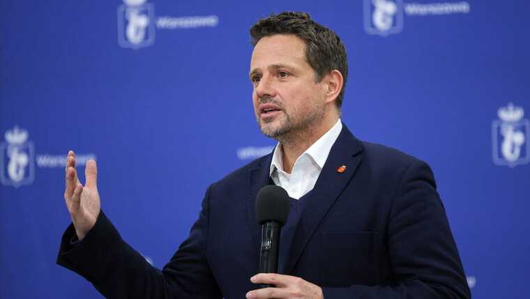 Мер Варшави Рафал Тшасковський заявив, що місто готове до будь-яких надзвичайних ситуацій