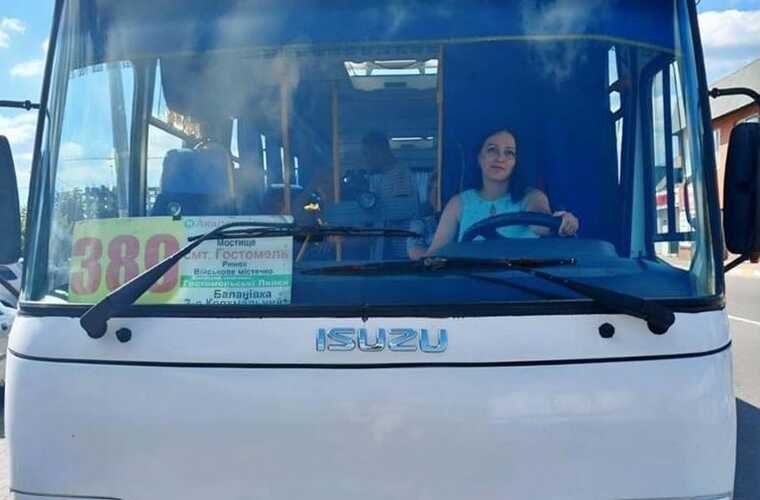 Ірпінський автопарк набрав на роботу -жінок-водійок