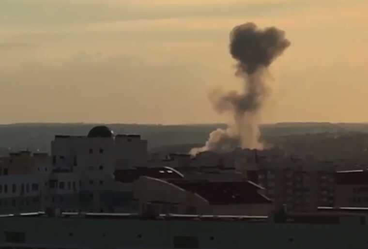 В РФ в Белгороде раздался мощный взрыв: в небо взвился "гриб"