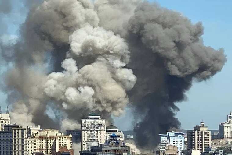 На Заході відреагували на удар Росії по "Охматдиту" в Києві