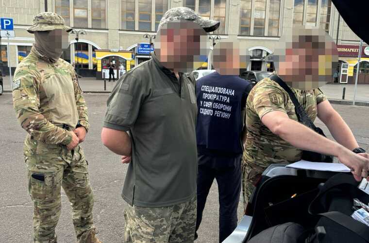 ДБР заблокувало схему переправлення ухилянтів за кордон під виглядом волонтерів