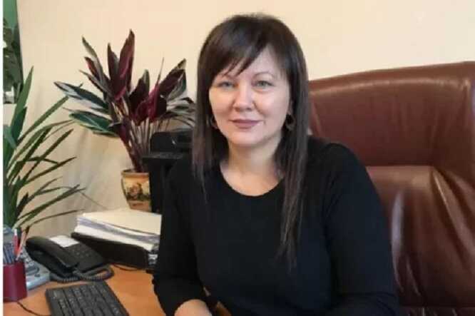 У Чернівцях суддя Ляля Ярема отримала в подарунок від чоловіка позашляховик