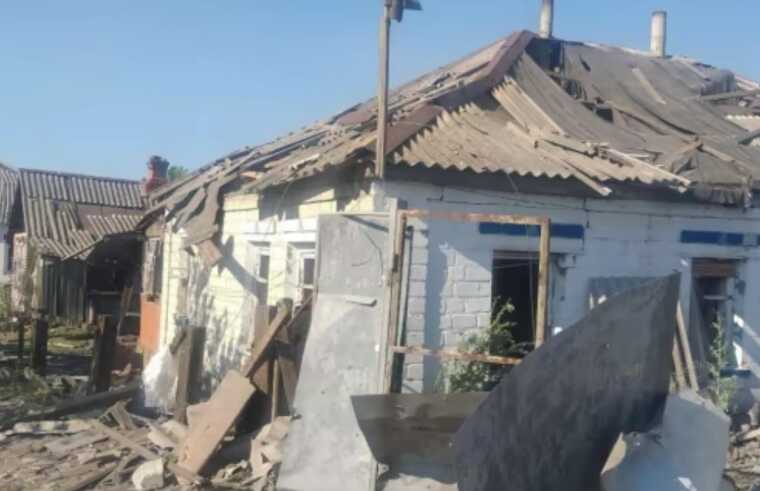 The occupiers struck the Kupyansk district: a woman was injured, a fire broke out in warehouses