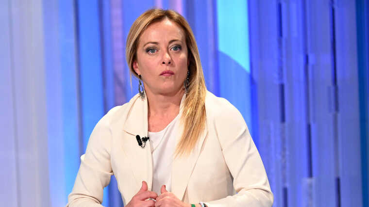 В Італії група Мелоні вирішуює, чи підтримувати фон дер Ляєн