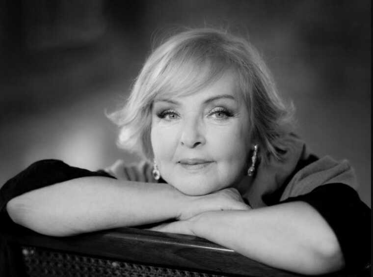 Ада Роговцева в день рождения обратилась с просьбой