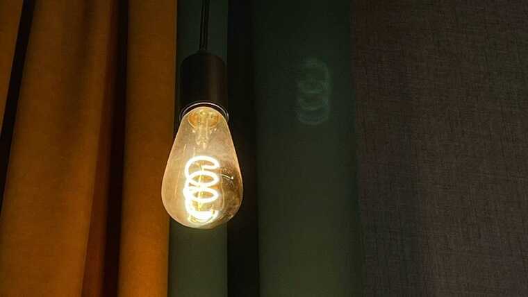 У Дніпрі мешканці одного з будинків вже дві доби без світла