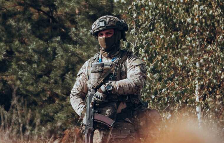 Пограничники под Бахмутом точным ударом уничтожили пушки и полевой склад БК врага