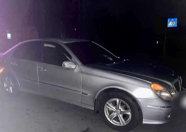 ДТП під Києвом: водій Mercedes збив на смерть пішохода