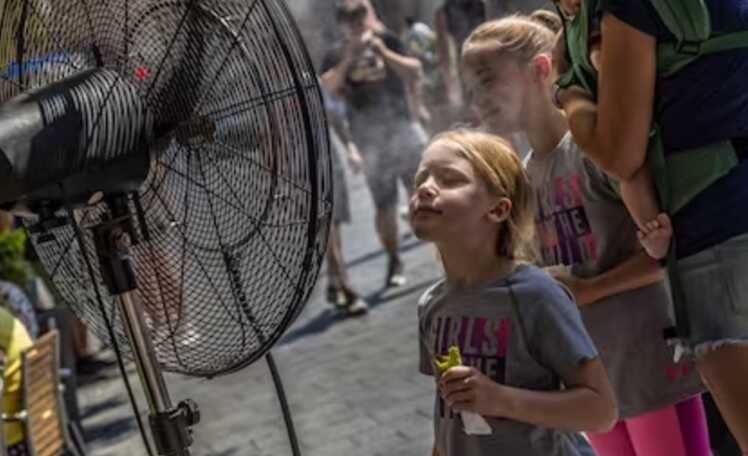 В Україну повертається спека, - синоптик