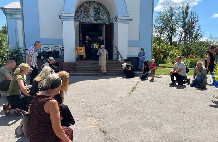 У Херсоні попрощались із загиблим на війні захисником