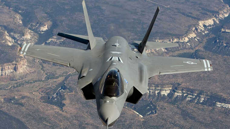      20  F-35A