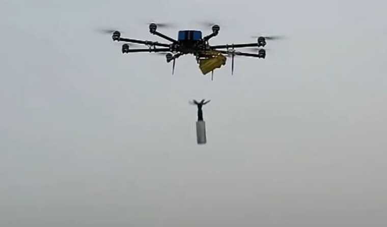 Росіяни скинули вибухівку з дрона на людей у Херсоні: постраждали 5 осіб