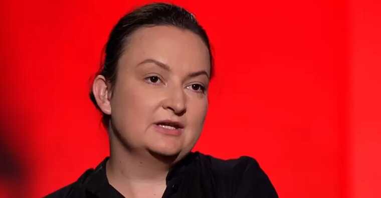 Farions daughter reacts to the arrest of a suspect in her mothers murder