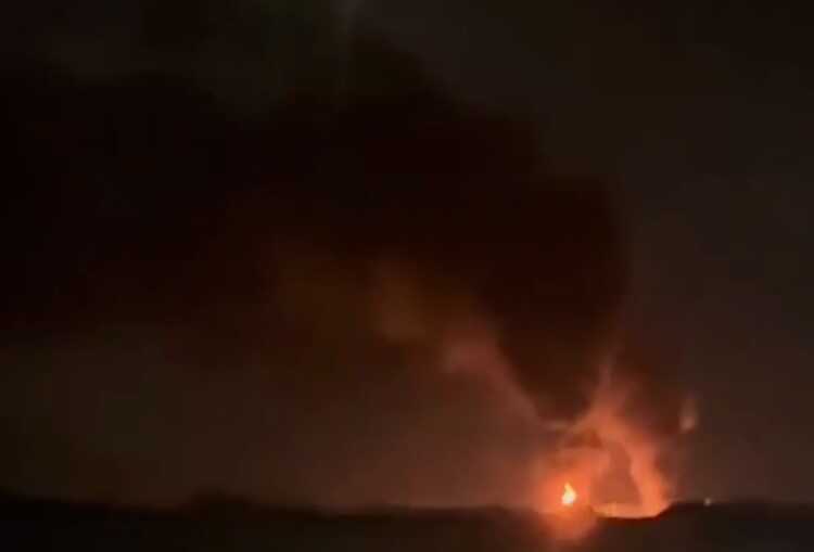 В РФ у Курській області горить нафтобаза: росіяни заявляють про атаку БПЛА