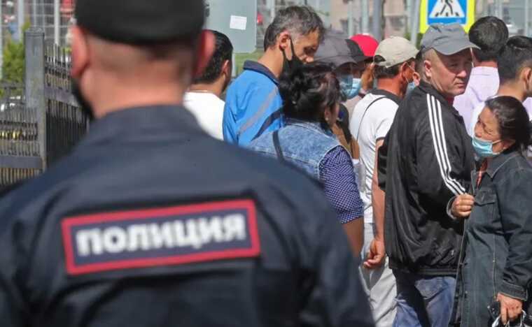 ISW: Кремль посилює контроль над населенням Росії, під особливим тиском мігранти