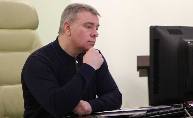 Ексочільник Харківської податкової Василь Гладченко, підозрюваний у хабарництві, позичив 150 тисяч євро