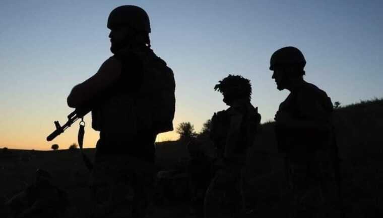 Ситуація на фронті: за добу майже сотня зіткнень, окупанти атакують на Покровському напрямку