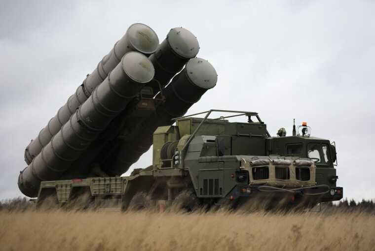 Media: Russian Triumph air defence system could have been hit during attack on Sevastopol
