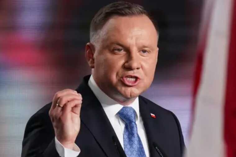 Президент Польщі заперечив чутки про помилування агента ГРУ, виданого РФ